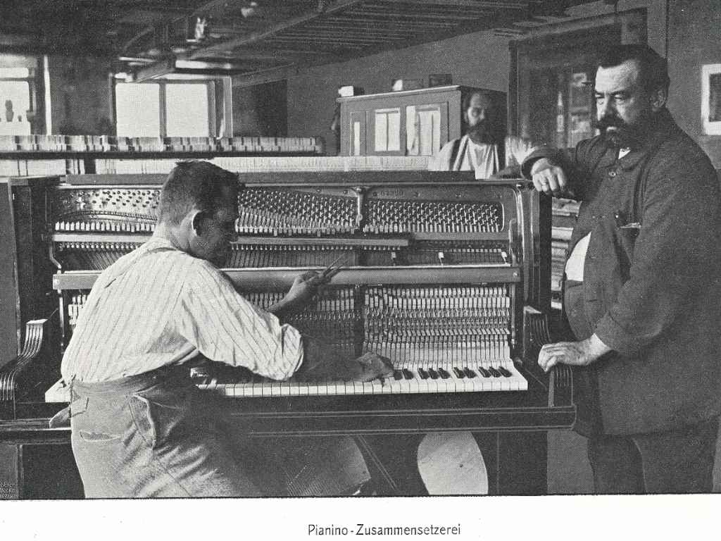 Pianino Zusammensetzerei